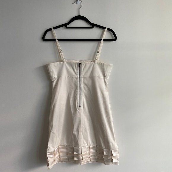 ALICE + OLIVIA White Square Neckline Mini Dress - Picture 4 of 6